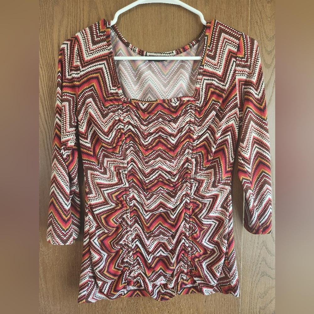 Sami & Jo Multicolor Zigzag Blouse